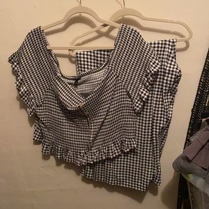 NWT Torrid Crop Top/Capris Set